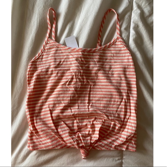 NWT Light Pink Stripe Crop Top Women Kids Size S - Picture 1 of 2